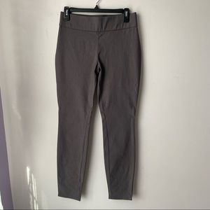 Apt. 9 Gray Pull On Skinny Pants